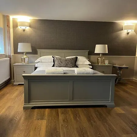 아파트 Ryedale At Burnley House